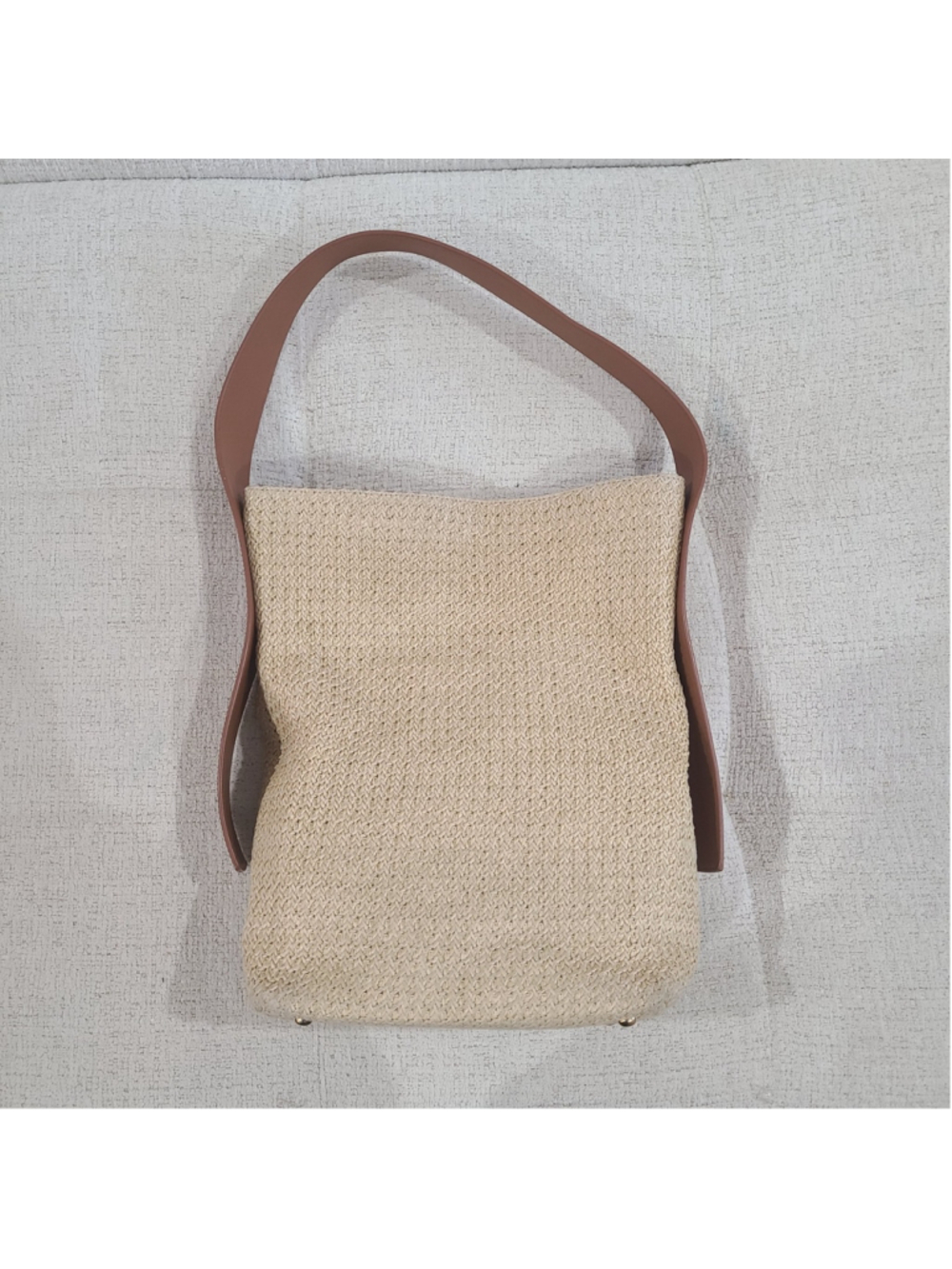 Tuckernuck Light Raffia Bucket Slouchy Shoulder Bag Tan Side Handle Purse Straw - Picture 2 of 16